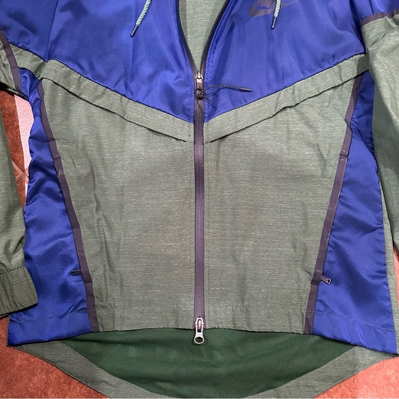 Nike Windbreaker Jacket - Picture 8 of 8